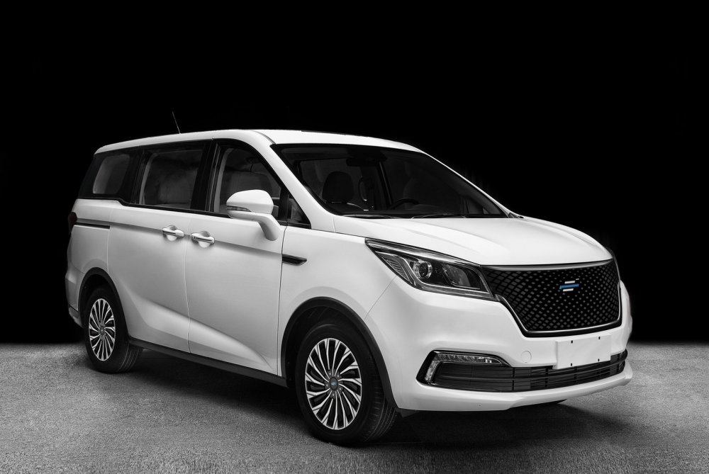 Минивэн Cosmos: вторая модель суббренда Changan готовится к премьере - «Changan»