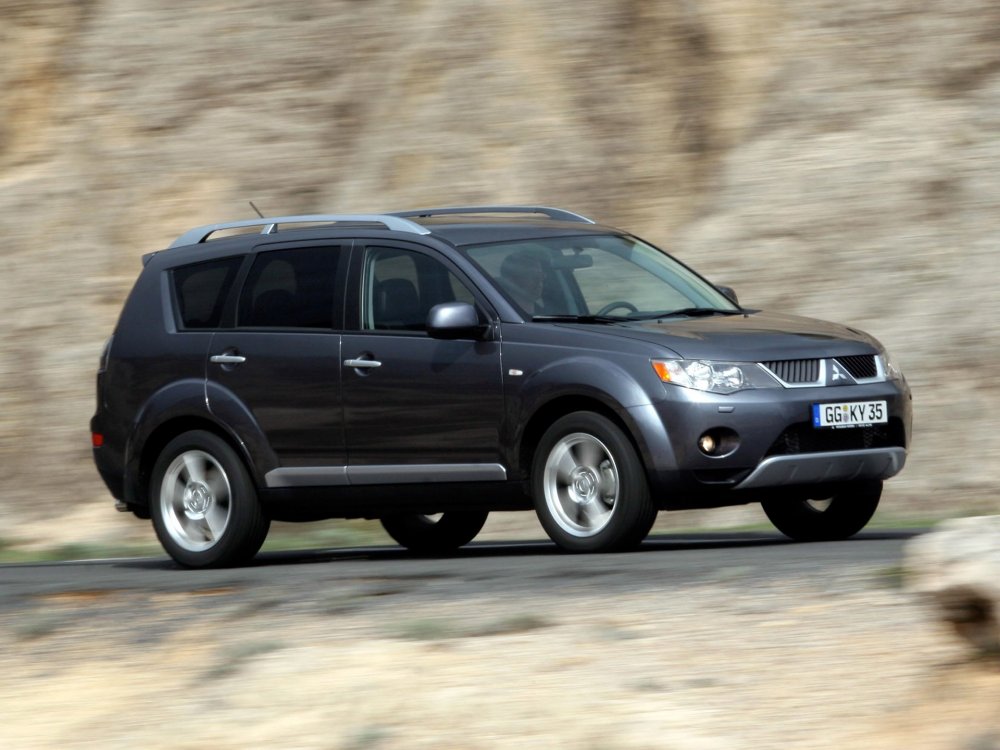 Mitsubishi объявила об отзыве более 85 000 Outlander в России - «Mitsubishi»