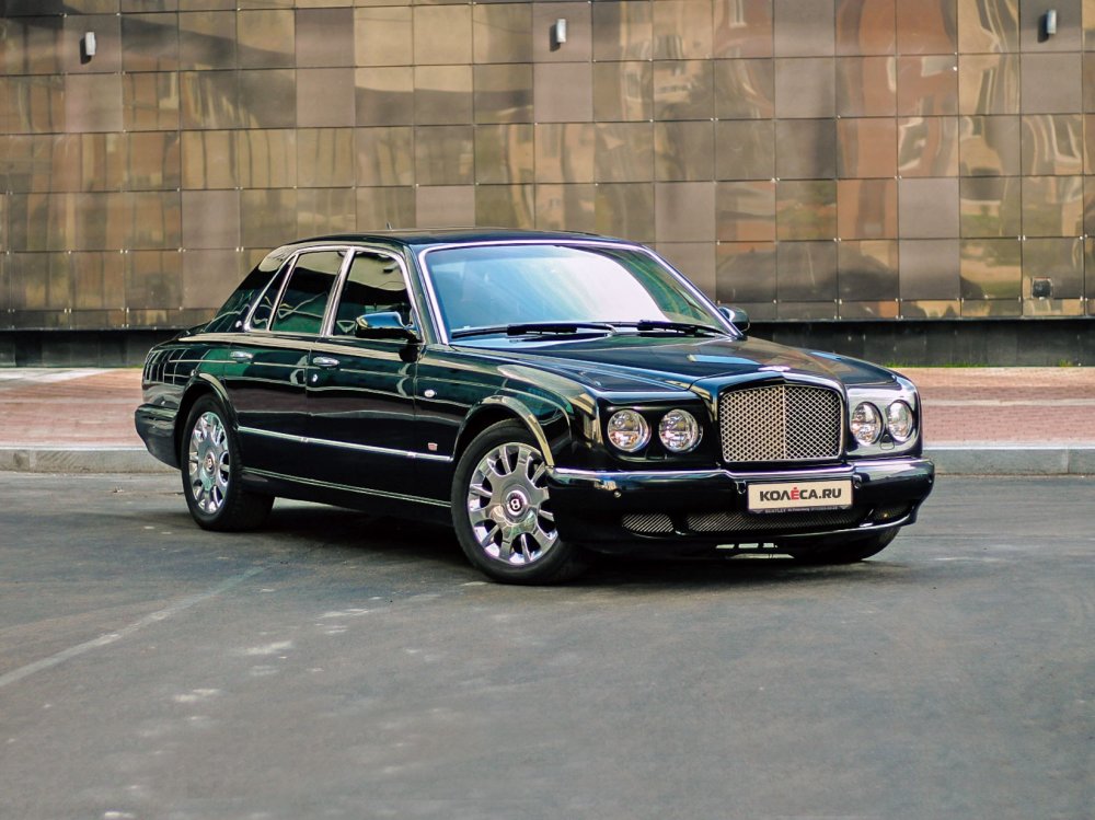 Не делись с наемным водителем: опыт владения Bentley Arnage R - «Bentley»
