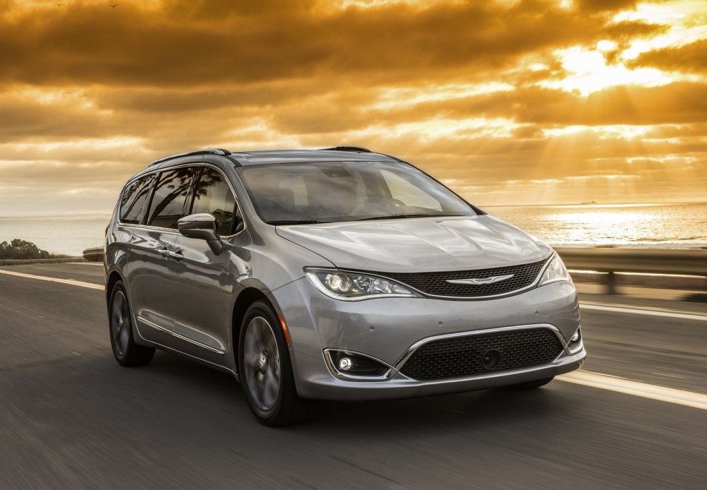 Новинка Chrysler для России: подробности - «Chrysler»