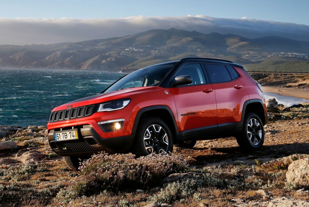 Новый Jeep Compass будет доступен в России с двумя моторами - «Jeep»