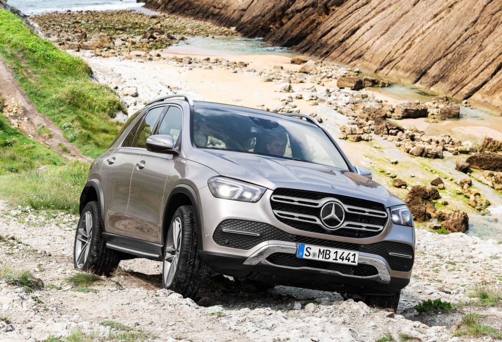 Новый Mercedes-Benz GLE подрос и обзавелся гидропневматической подвеской - «Mercedes-Benz»