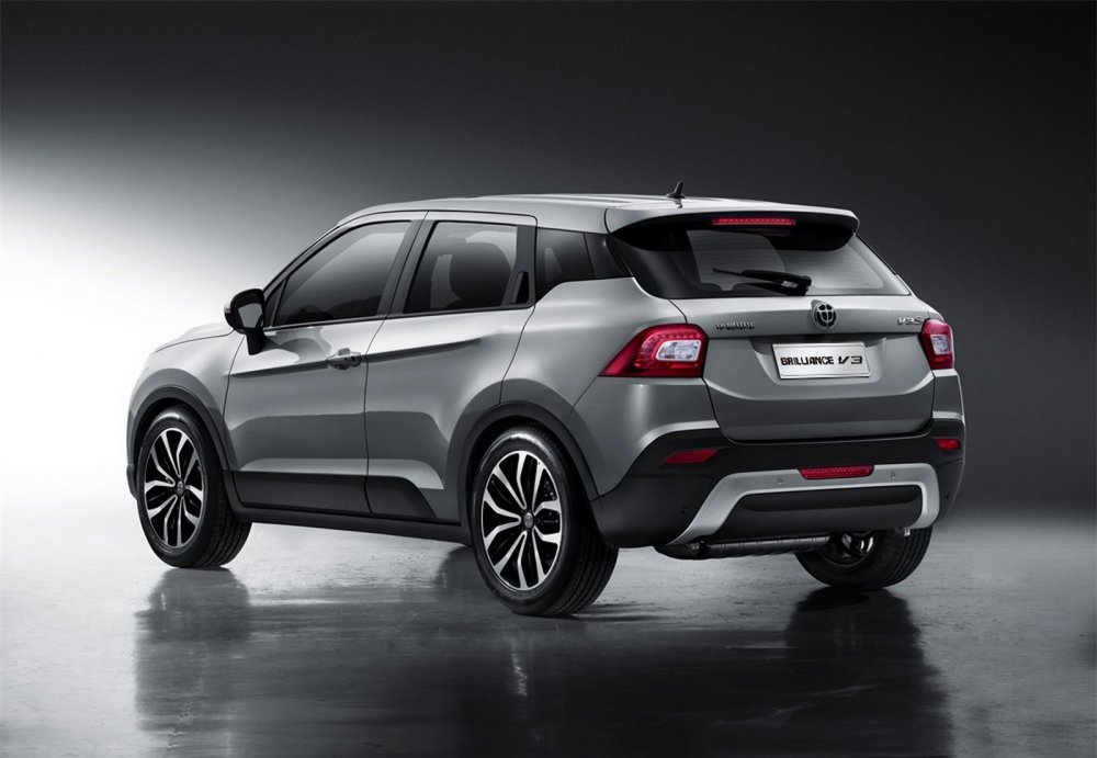 Обновлённый Brilliance V3 сфотографировали «в полный рост» - «Brilliance»
