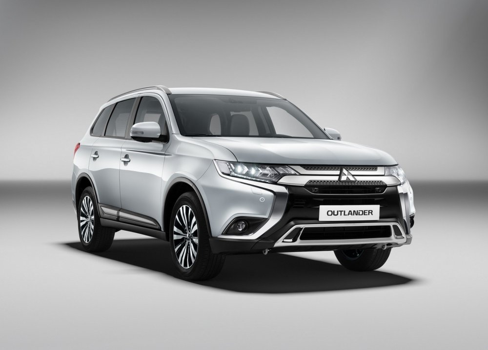 Обновлённый Mitsubishi Outlander значительно подорожал и лишился нескольких версий - «Mitsubishi»