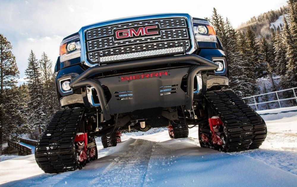 Пикап GMC поставили на гусеницы - «GMC»