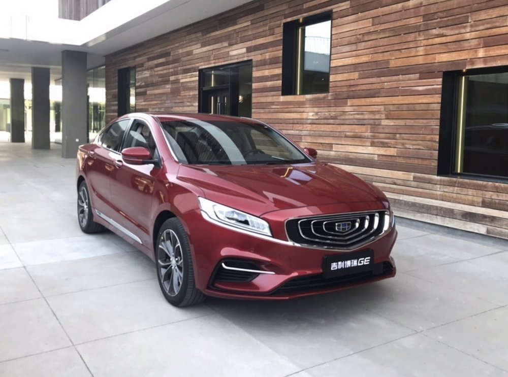 Седан Geely Emgrand GT с «начинкой» Volvo: «живые» фотографии - «Geely»