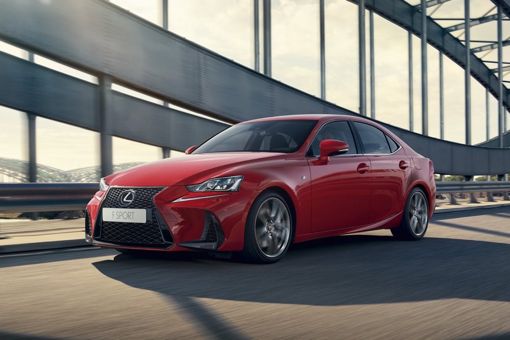 Седан Lexus IS вернулся в Россию. Известны цены - «Lexus»