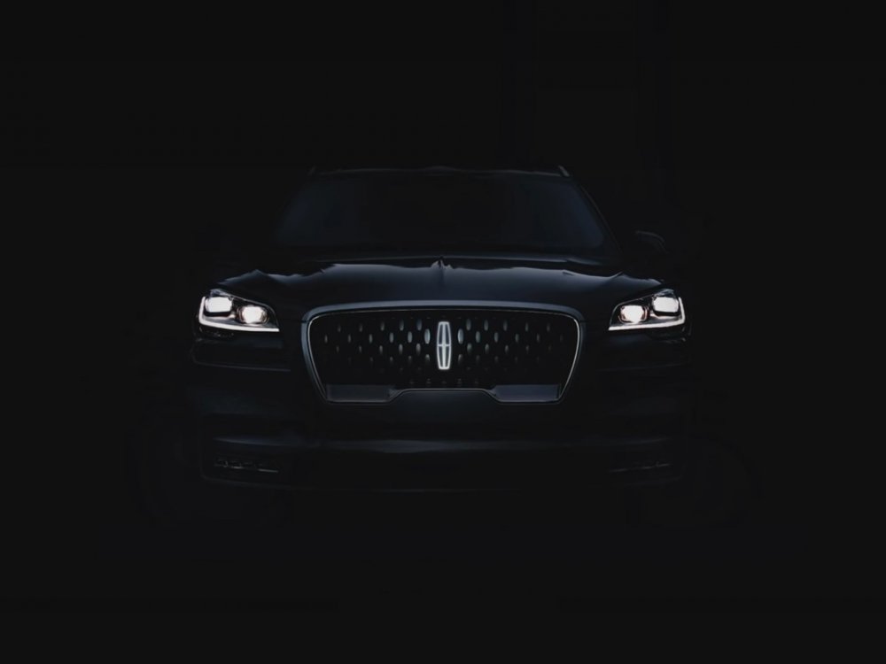 Серийный Lincoln Aviator нового поколения засветился в необычном видео - «Lincoln»