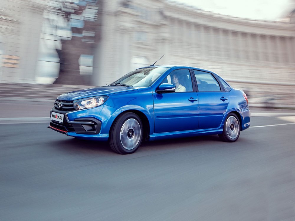 Стоять будет хорошо, но медленно: первый тест-драйв Lada Granta Drive Active - «Тест-драйв»