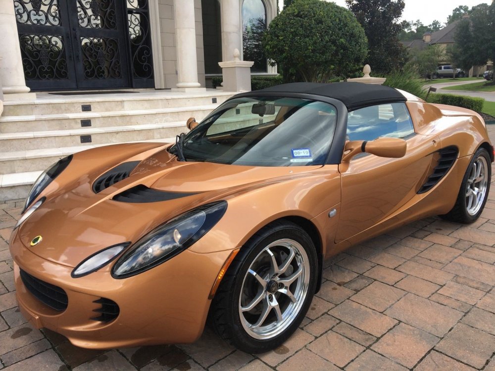 Страховая списала в тотал Lotus Elise из-за царапины на бампере - «Lotus»