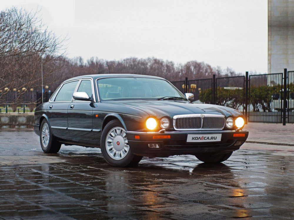 Тепловоз с V12: опыт владения Daimler Double Six LWB 1997 - «Тест-драйв»