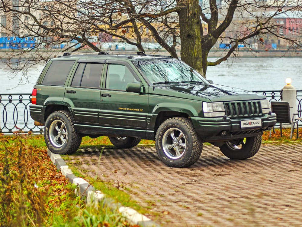 Увезет в лес, но уже не в багажнике: опыт владения Jeep Grand Cherokee ZJ - «Jeep»