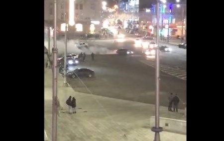 В центре Харькова "преемник Зайцевой" устроил дрифт на встречной полосе - «ДТП»