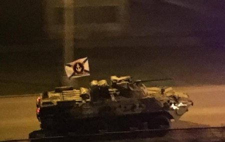 В Керчи заметили колонну российской бронетехники - «ГИБДД»