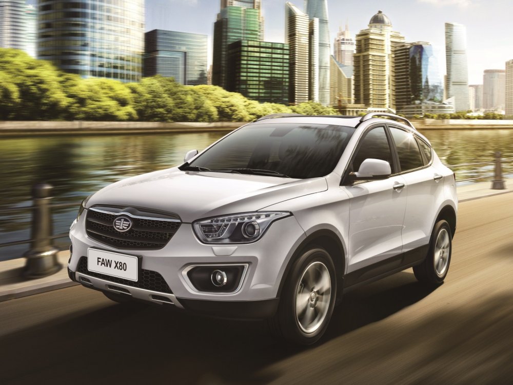 В России стартовали продажи кроссовера FAW Besturn X80 - «FAW»
