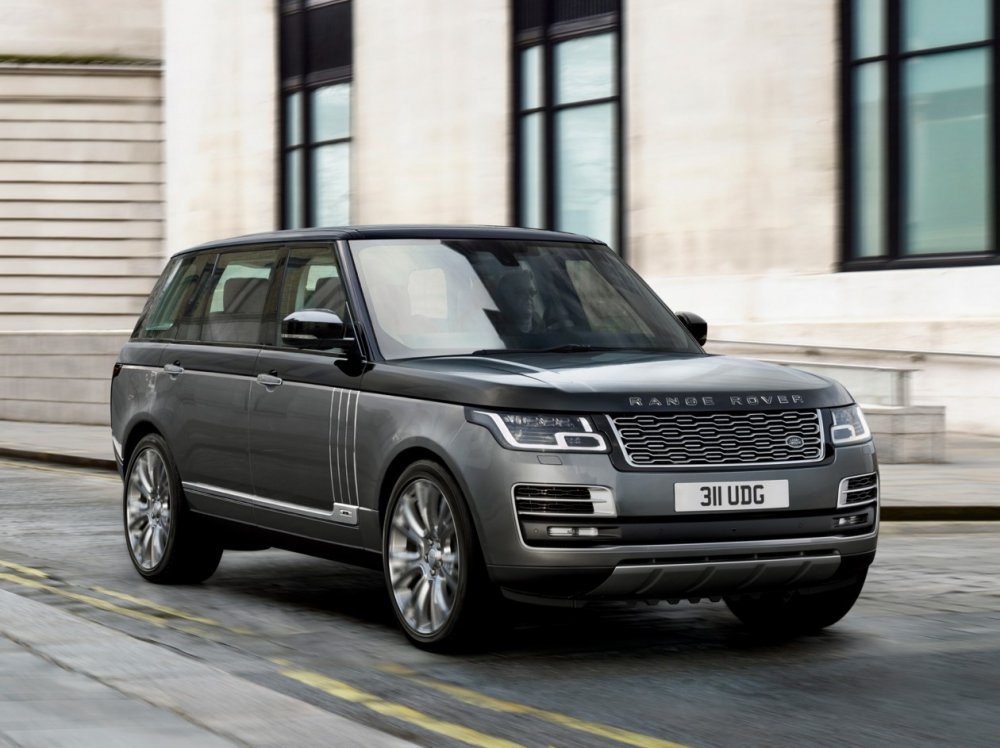 Внедорожник Range Rover получил новую топовую версию - «Land Rover»