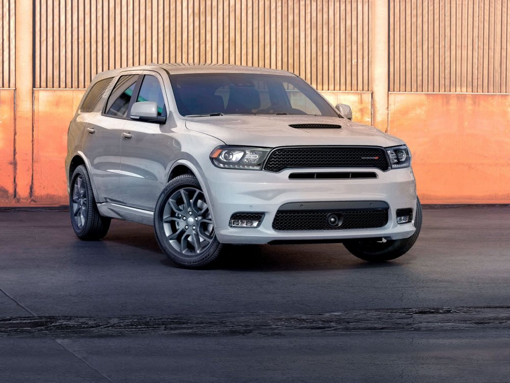 Возраст против харизмы: тест-драйв Dodge Durango R/T - «Dodge»