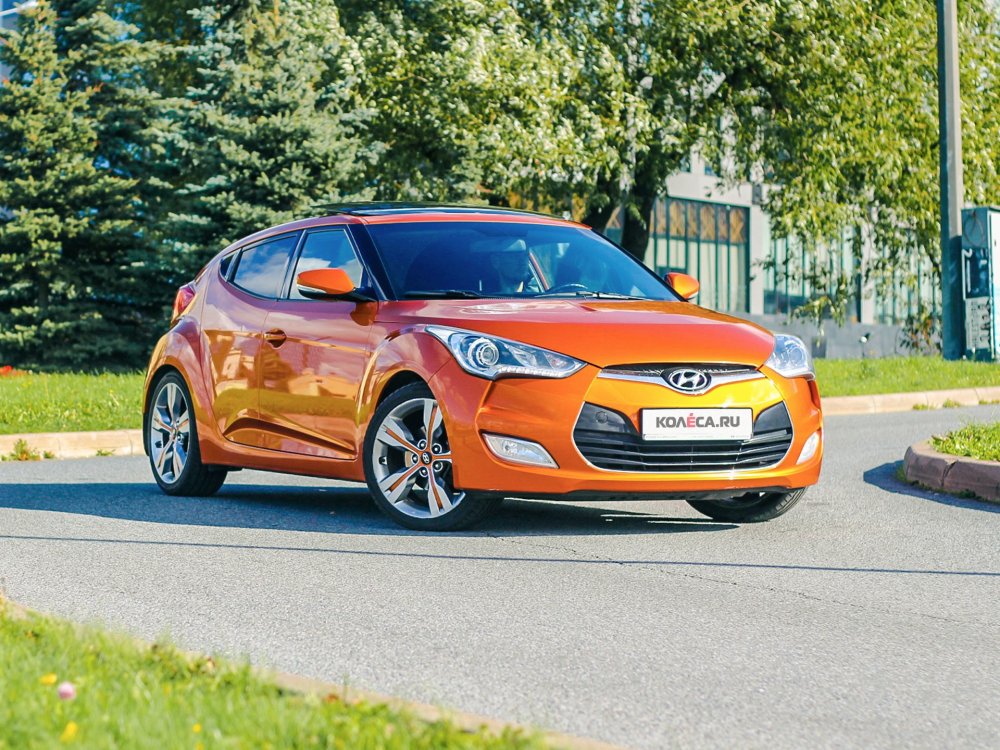 Впечатлять, не обгоняя: опыт владения Hyundai Veloster - «Тест-драйв»