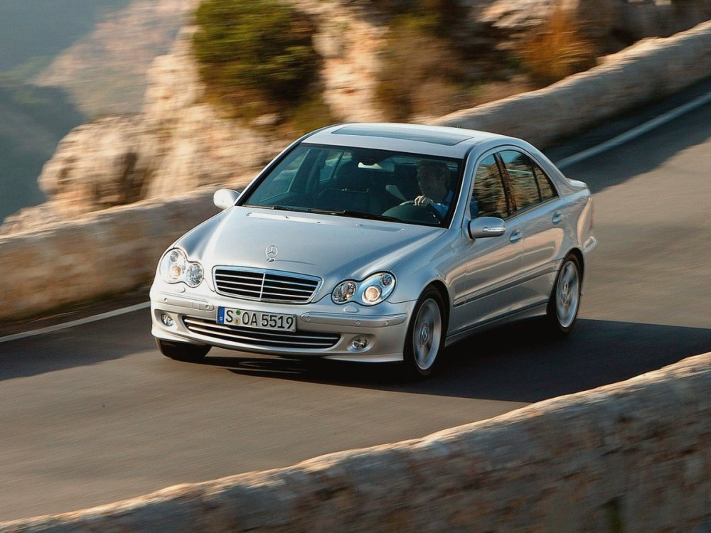 Всё гниёт по плану: покупаем Mercedes-Benz C-Klasse W203 за 350 тысяч - «Mercedes-Benz»