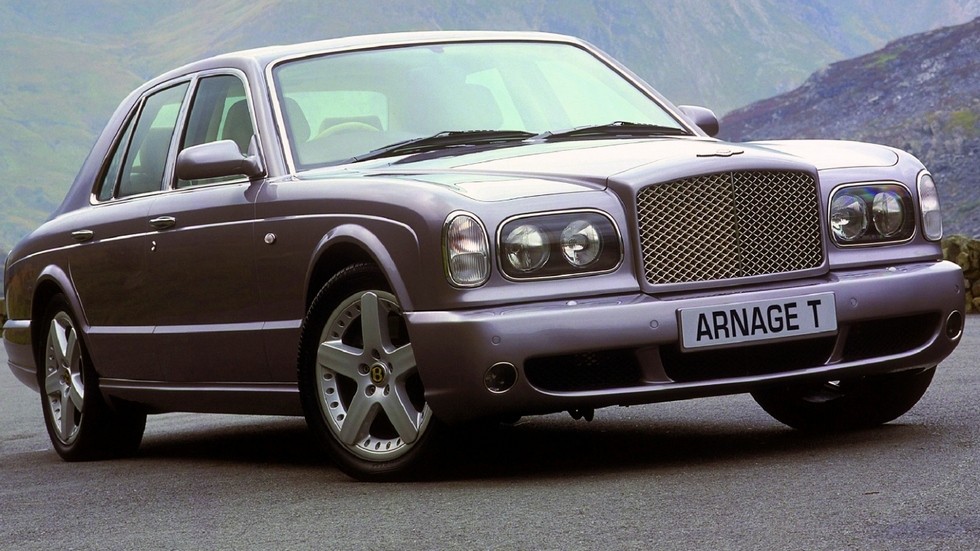 Не делись с наемным водителем: опыт владения Bentley Arnage R - «Bentley»