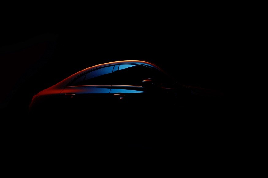 Некогда самый дешёвый седан Mercedes сменит поколение в январе 2019-го - «Mercedes-Benz»