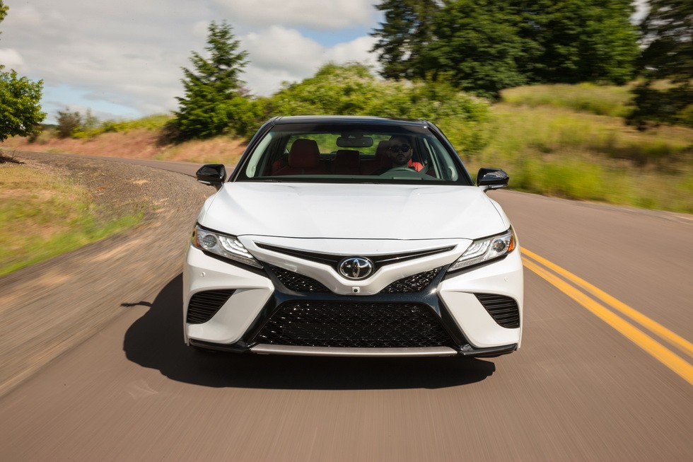 Новая Toyota Camry попала под отзыв из-за риска возгорания - «Lexus»