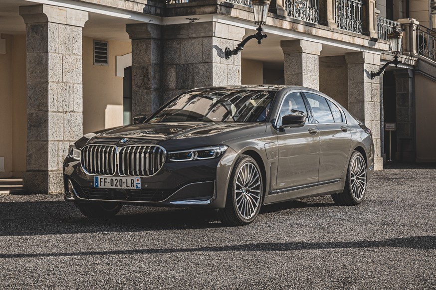 Новый BMW 7 Series: без мощных моторов, но с электроверсией - «BMW»