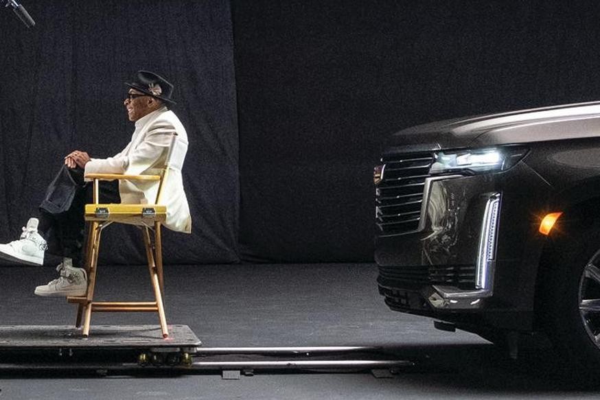 Новый Cadillac Escalade засветился на официальном фото. Премьера в феврале - «Новостной Автоблогер»