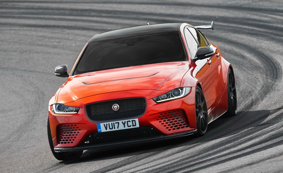 Новый Jaguar XE SV Project 8 пытается побить рекорд Нюрбургринга - «Jaguar»
