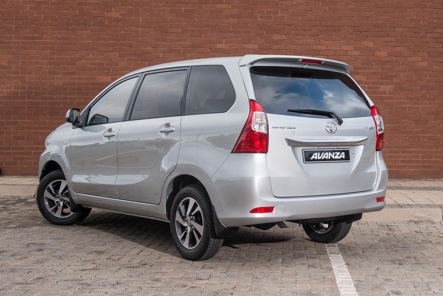 Новый компактвэн Toyota Avanza: по-прежнему задний привод и дизайн в стиле Rush - «Daihatsu»