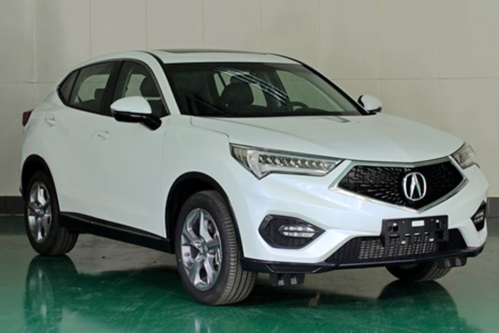 Новый кроссовер Acura CDX показался на «живых» фото - «Acura»