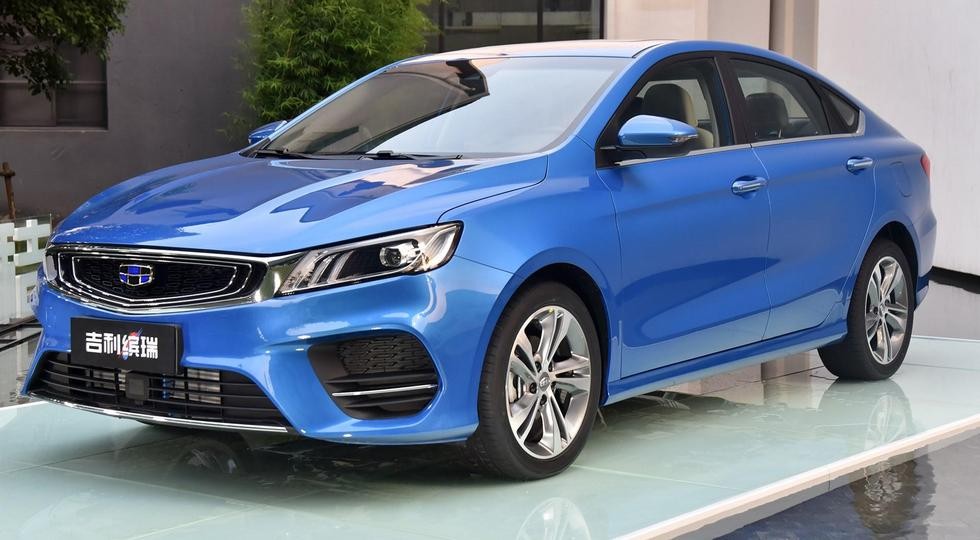 Новый седан Geely SL: младший брат Emgrand GT - «Geely»