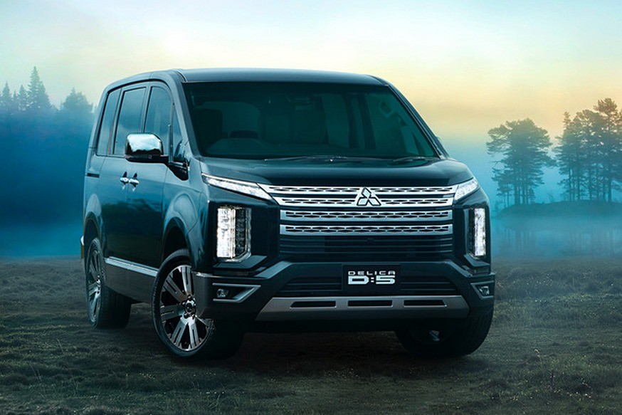 Обновлённая Mitsubishi Delica: дизайн в стиле Xpander, другой дизель и 8АКП - «Mitsubishi»