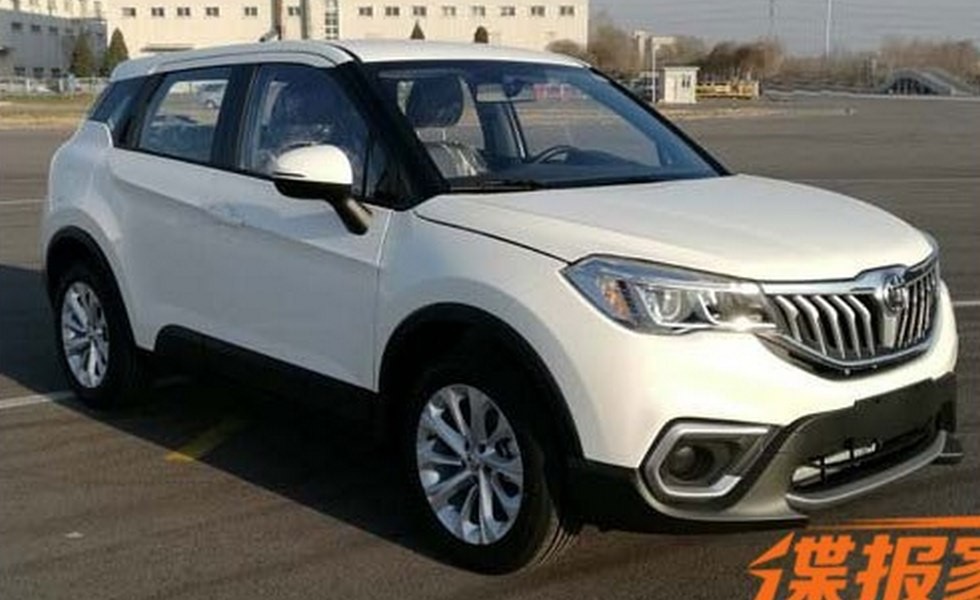 Обновлённый Brilliance V3 сфотографировали «в полный рост» - «Brilliance»