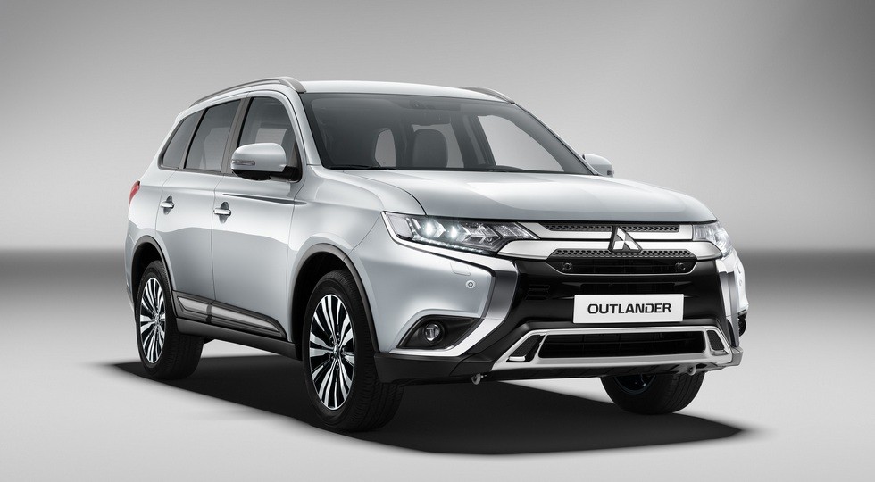 Обновлённый Mitsubishi Outlander значительно подорожал и лишился нескольких версий - «Mitsubishi»