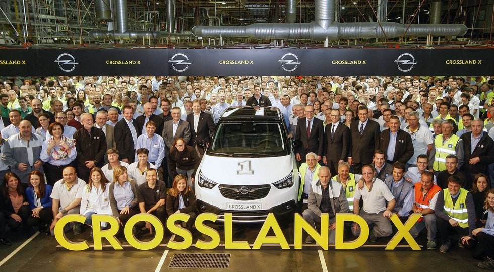 Opel запустил в серию новый кроссовер Crossland X - «Opel»