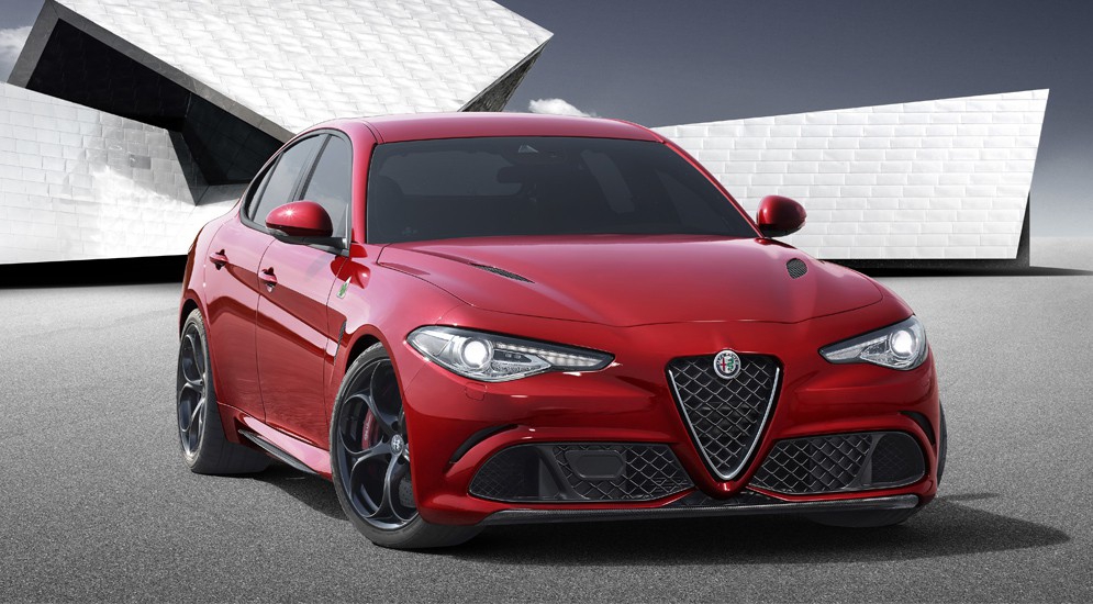 Первый кроссовер Alfa Romeo показали дилерам - «Alfa Romeo»