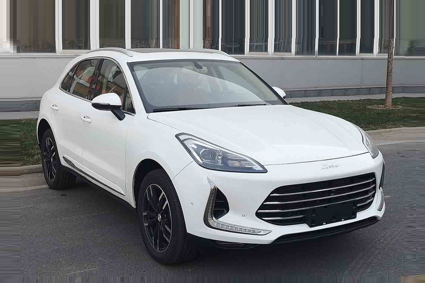«Porsche Macan для бедных» стал меньше похож на оригинал и потерял в мощности - «Zotye»
