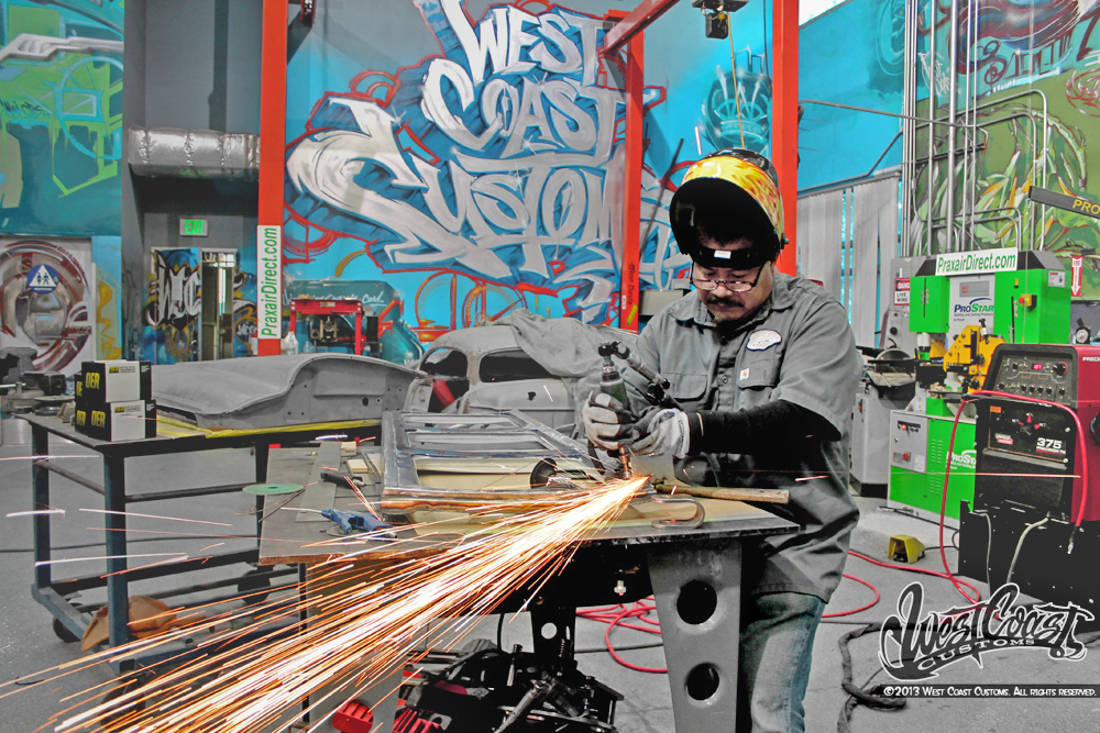 Прокачайте мою тачку: репортаж из West Coast Customs - «Тюнинг»