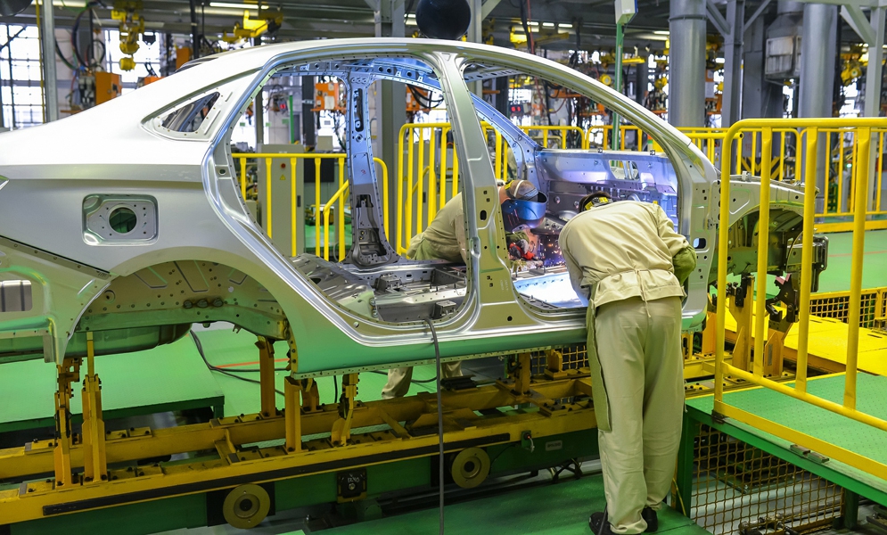 Российские автозаводы снова приостанавливают работу - «Datsun»