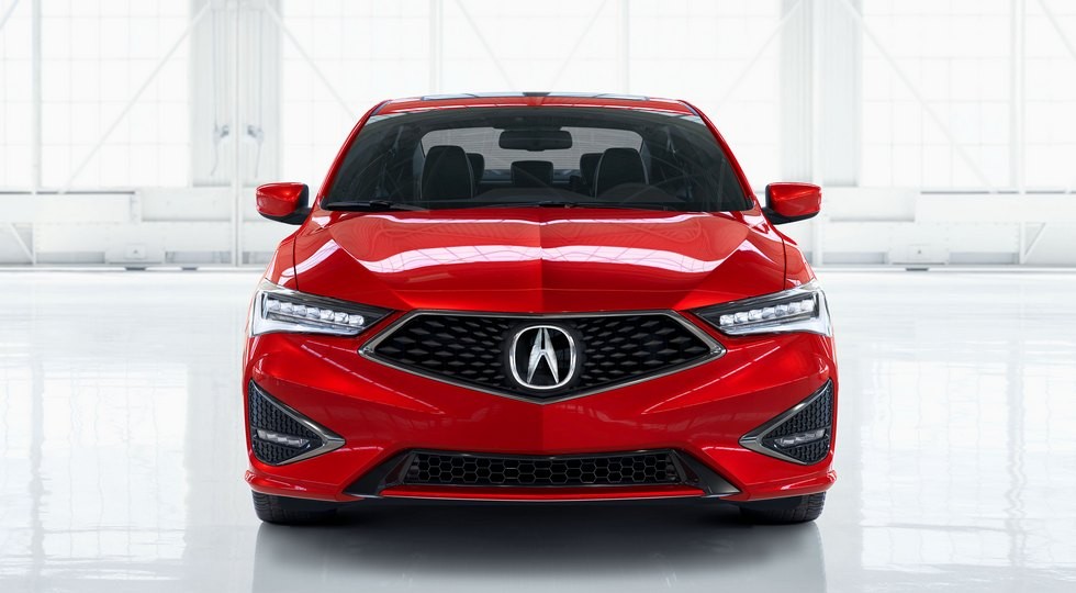Теперь и младшенький: седан ILX последним из линейки Acura примерил новое «лицо» - «Acura»