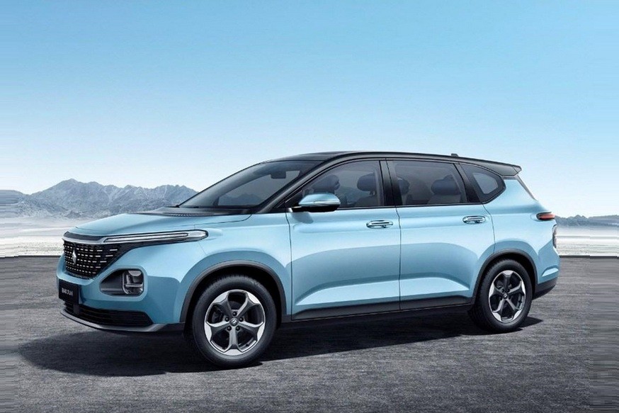 Теперь кроссвэн: ещё один «китаец» перевоплотится в новую модель Chevrolet - «Chevrolet»