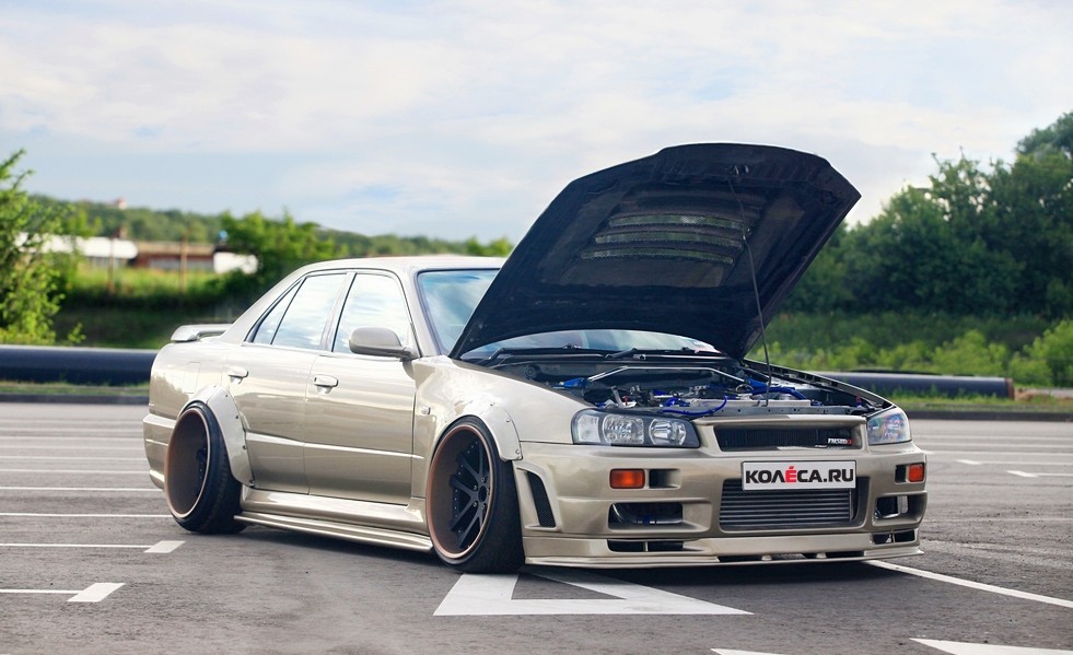 Тюнинг Nissan Skyline HR34 4 Door: перестройка длиною в вечность - «Тюнинг»