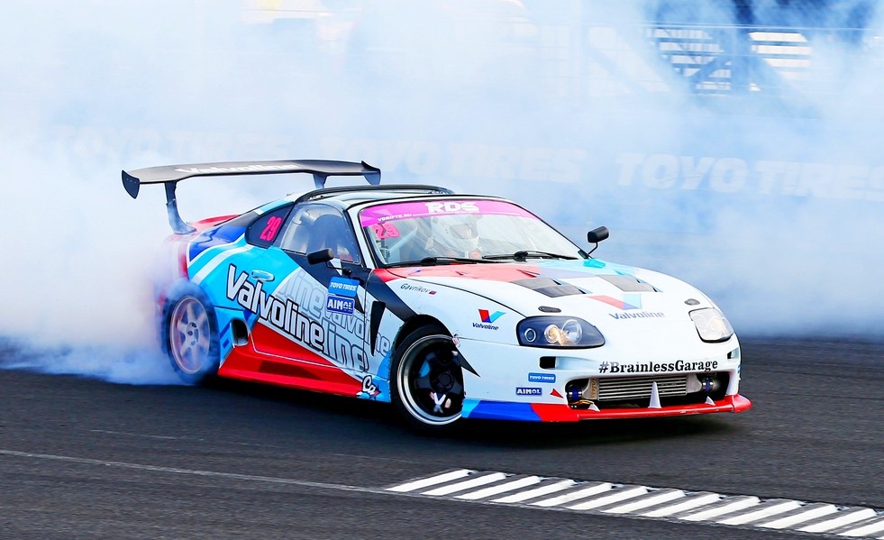 Тюнинг Toyota Supra JZA 80: дрифтовая тарга - «Тюнинг»