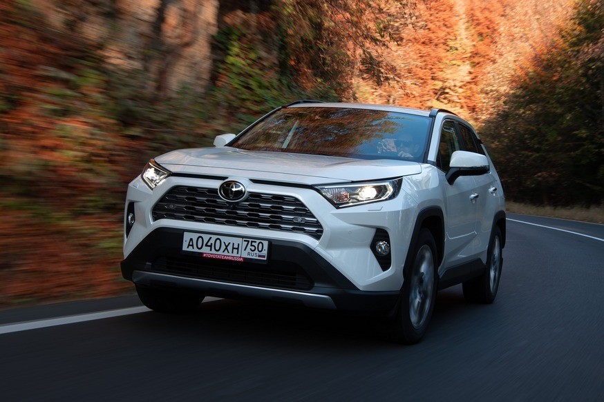 ТОП-10 SUV России: RAV4 снова порадовал Тойоту, а Tucson отвоевал себе место у Kaptur и CX-5 - «Hyundai»