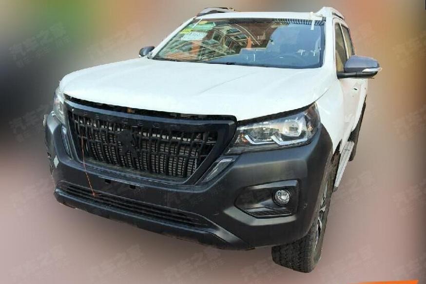 В линейке Peugeot появился ещё один родственный «китайцу» пикап - «Changan»