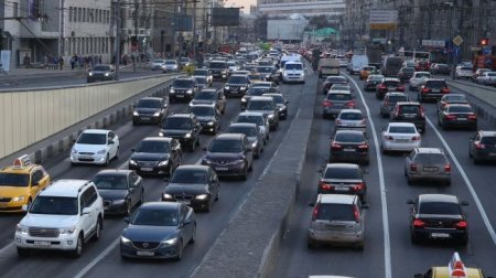 4 важных правила о том, как вести себя в дорожной пробке, чтобы не сойти с ума - «Новостной Автоблогер»