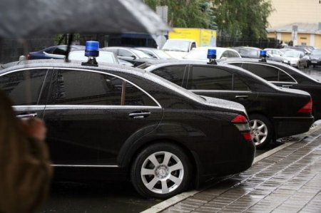 Администрация Волгоградской области решила купить автомобили поскромнее - «Новостной Автоблогер»