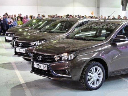 Автопарк главы и правительства Удмуртии заменят машинами Lada Vesta - «Новостной Автоблогер»