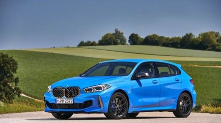 Ford Focus ST сразился в заезде с Mercedes-AMG 45S и BMW M135i - «Новостной Автоблогер»